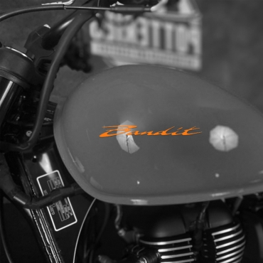 Наклейка на мотоцикл Suzuki Bandit