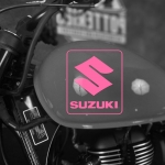 Наклейка на мотоцикл Suzuki